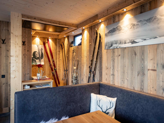Others 5, Apartment close to the ski area, Liezen