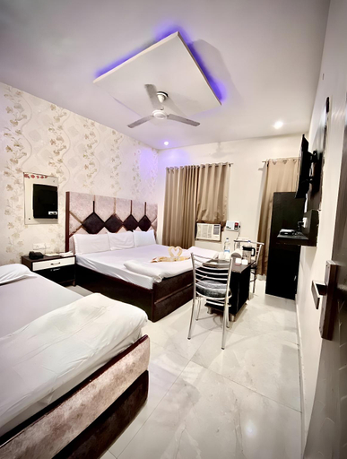 Bedroom 5, Swaran hotel, Amritsar
