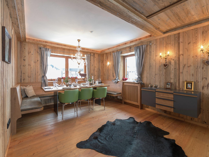 Food & Drinks 4, Chalet in Ellmau near Ski Lift, Kufstein