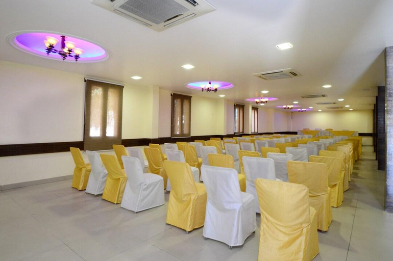Business Facilities 5, The Heritage Village Resort, Jaipur