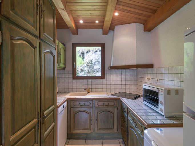 Kitchen 2, Chalet in Lotharingen near Forest & Ski Lift, Vosges