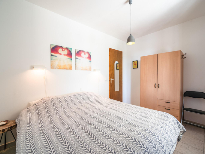 Bedroom 4, Relaxing Villa Near Lake & Beaches, Hérault