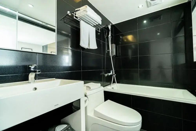 Bathroom 3, HOTELSHERE-TAIPEI, Taipei City