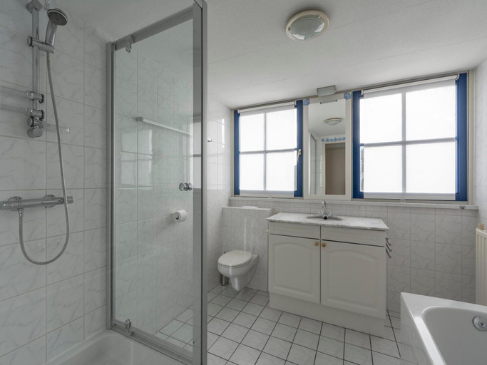 Bathroom 3, Villa in Callantsoog near the Beach, Zijpe