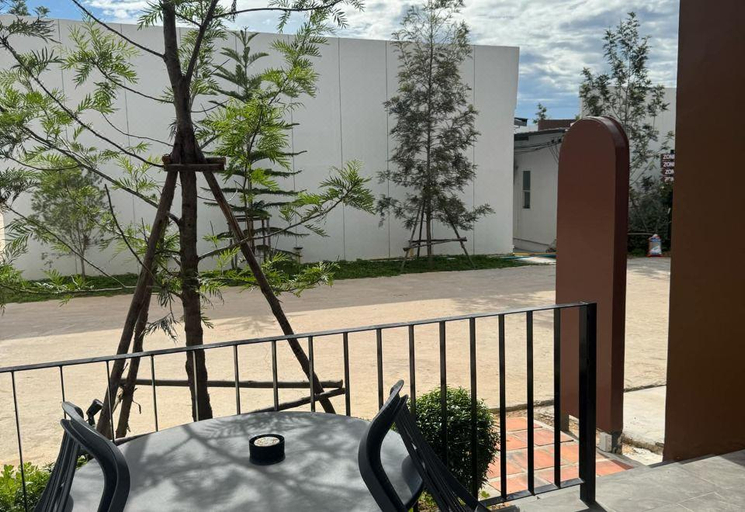 2, Bed Resort Sadao, Sadao