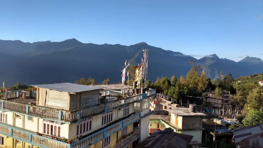 Others 4, Bumla inn, Tawang