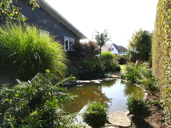 Others 4, Cozy Chalet with Pond, Malmedy, Liège