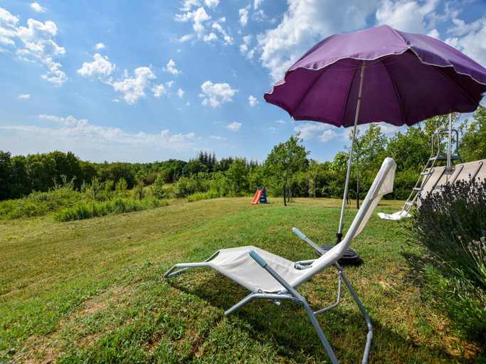 View, Villa in Cazals with Pool & Lake Nearby, Lot