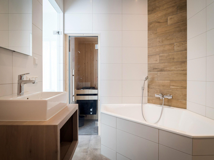 Bathroom 3, Villa in Texel near De Koog Beach, Texel
