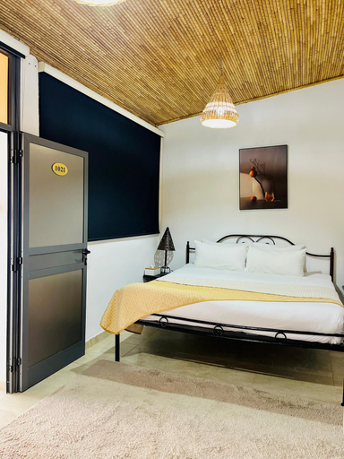 Room 2, SEN HOTEL, Mbour