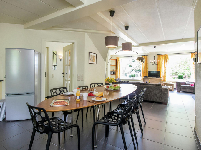 Food & Drinks 4, Rendeux Villa with Garden, Luxembourg