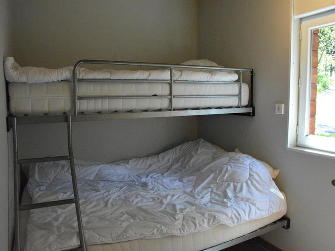 Bedroom 2, Charming Chalet in Vielsalm, Luxembourg