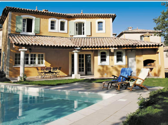 Sport & Beauty 5, Private Fayence Villa with Pool for 8, Var