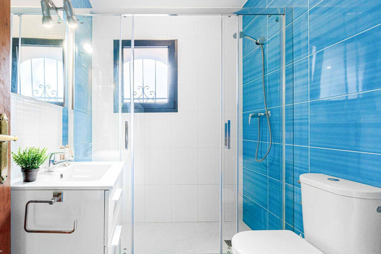 Bathroom 3, Villa Abeto, Alicante
