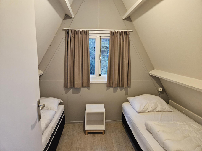 Bedroom 2, Warm Countryside Haven in Durbuy, Luxembourg
