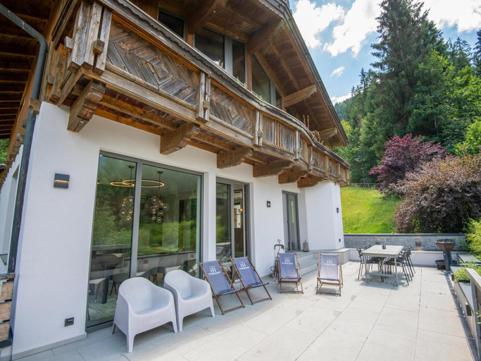 Exterior view 3, Exclusive Alpine Chalet in Niederau, Kitzbühel