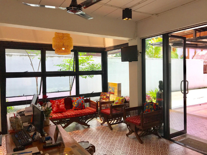 Public Area 2, R.C.N. Court & Inn, Muang Chiang Mai