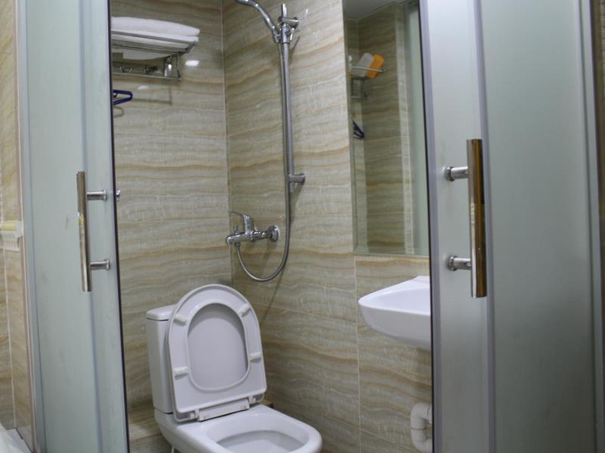 Bathroom, Kam Wai Hotel, Kowloon