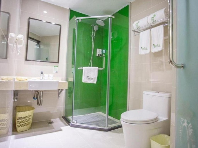 Bathroom 4, Vatica Beijing Miyun West Guoyuan Street Hotel, Beijing