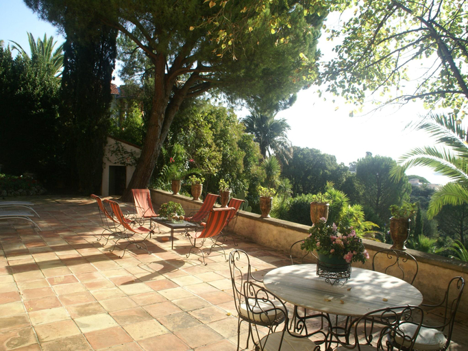 Balcony/terrace 5, Scenic villa in Cannes with private pool, Alpes-Maritimes