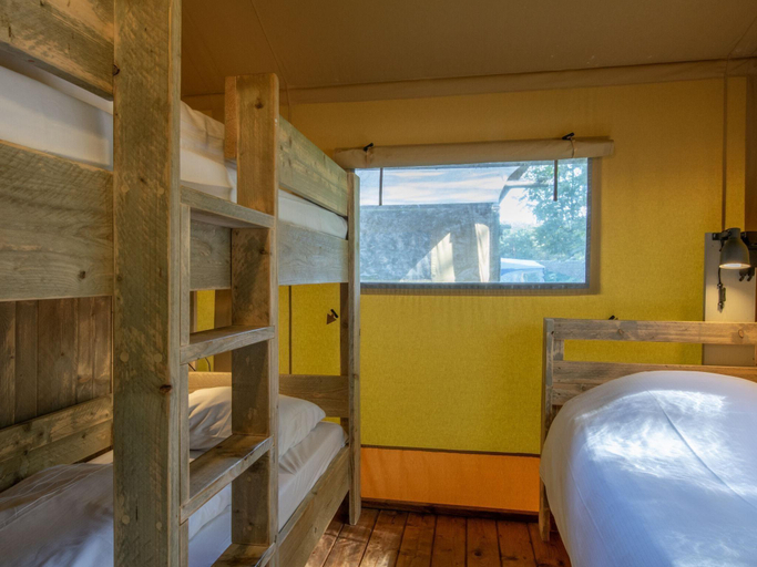 Bedroom 4, Apartment in the Netherlands near Nature, Arcen en Velden
