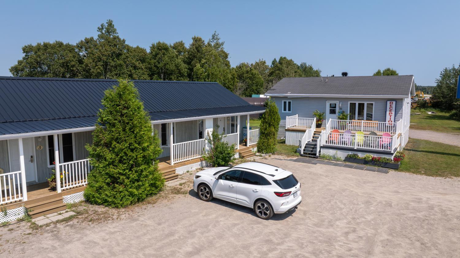 Exterior & Views 2, Motel La Croisière, La Haute-Côte-Nord