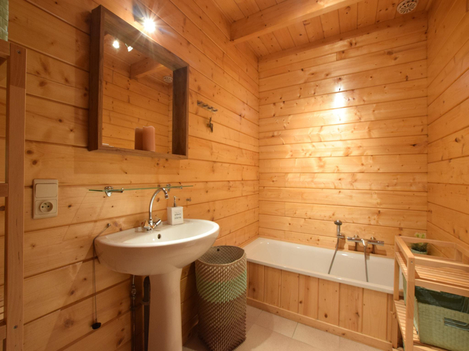 Bathroom 3, Splendid Chalet in Durbuy with Garden, Namur