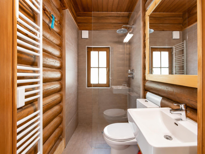 Bathroom, Rustic Chalet Near Skiwelt Wilder Kaiser, Kufstein