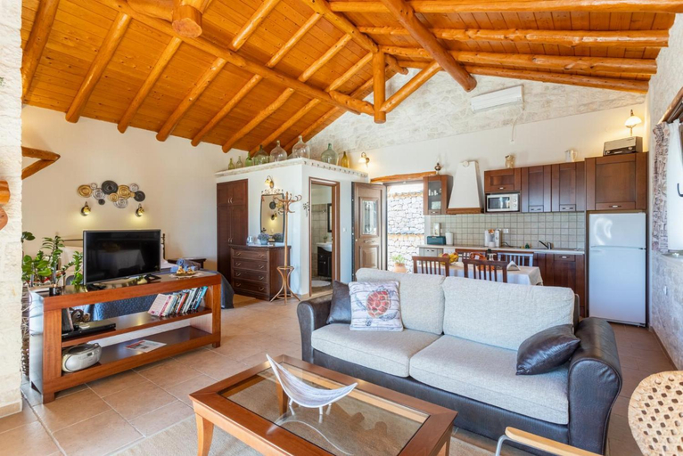 Others 3, Villa Nionios, Ionian Islands