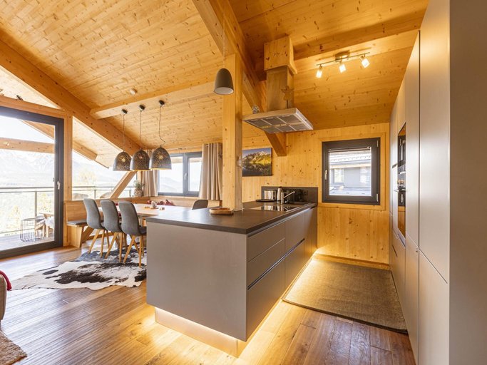 Others 4, Cosy chalet with sauna, Liezen
