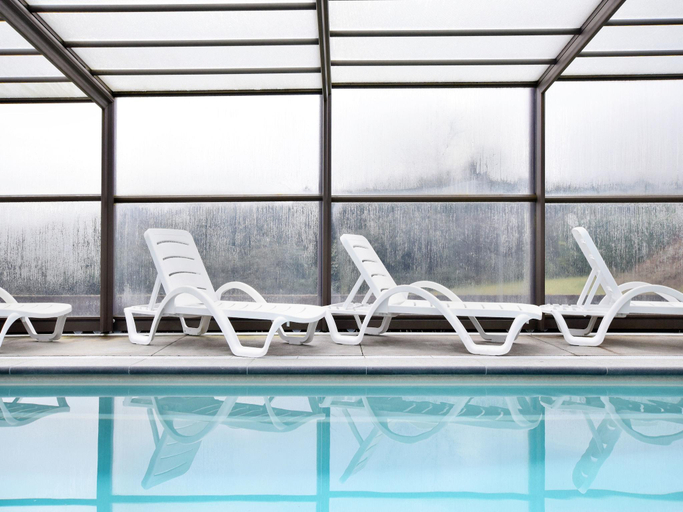 Sport & Beauty 2, Durbuy Luxe Villa with Pool, Namur