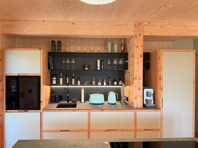 Kitchen 5, Deluxe chalet with sauna & hot tub, Murau
