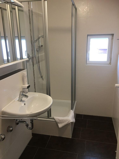 Bathroom 4, Hotel Krone, Augsburg