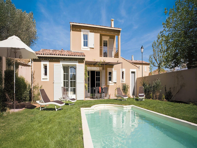 Swimming pool, Gorgeous Villa for 8 people with pool, Vaucluse