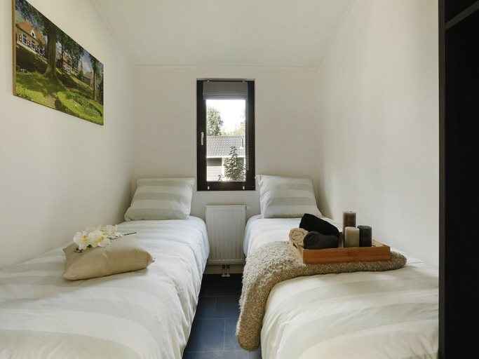 Bedroom 2, Wellness Forest Retreat, Hof van Twente