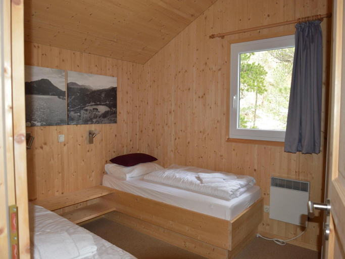 Bedroom 2, Chalet in Alps near Ski Slopes & Sauna, Murau