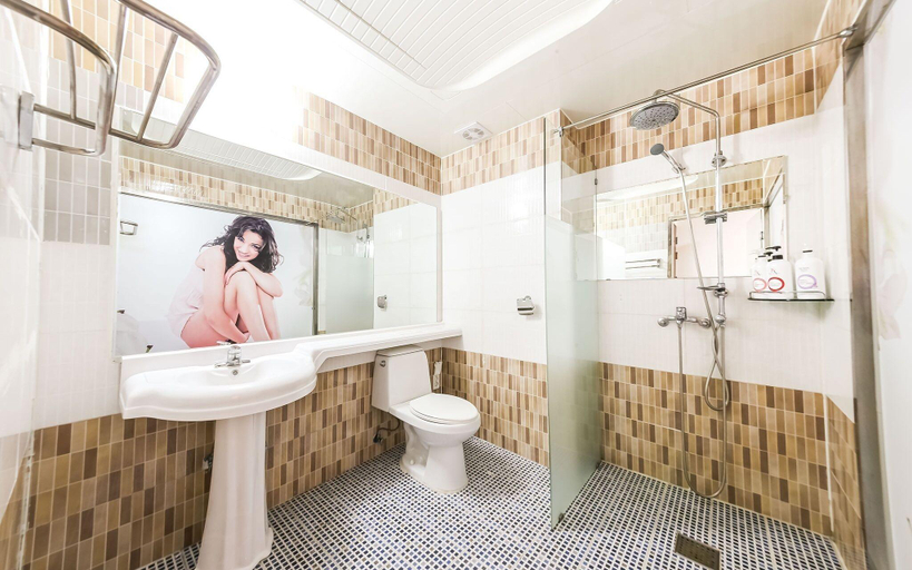 Bathroom 5, Gunsan Alice Hotel, Gunsan