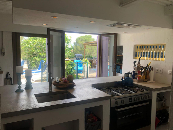 Kitchen 5, Villa in Fréjus with Pool near Beach, Var