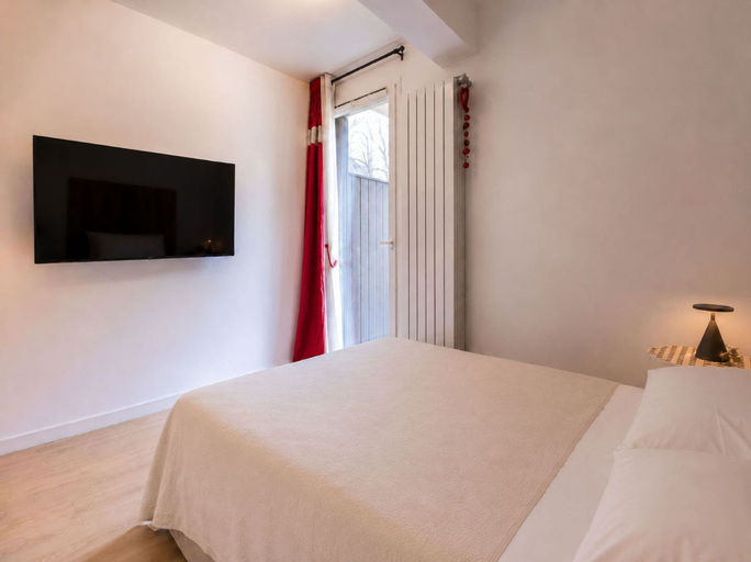 Room 2, L Chapp e Chamoniarde Centre of Chamonix, Haute-Savoie