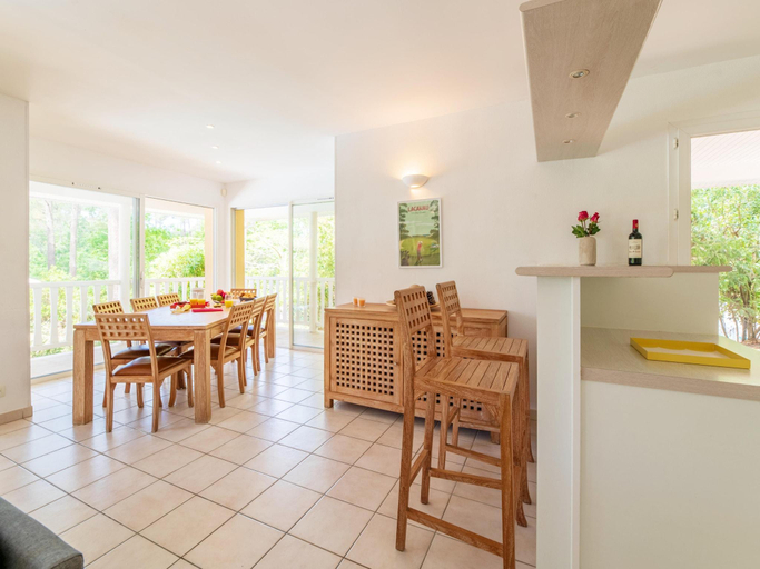 Restaurant 3, Family villa in Lacanau for 6, Gironde