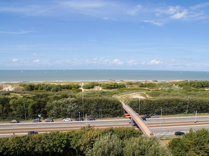 Surrounding environment 5, Spacious Modern Villa • Near Beach, West-Vlaanderen
