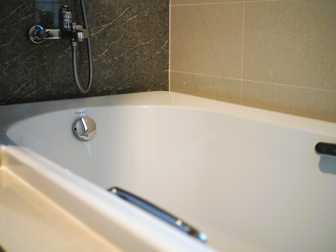 Bathroom, Tanban Mansion Surin, Muang Surin