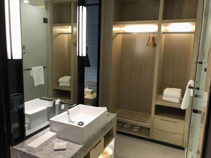Bathroom 3, Echarm Hotel Hefei Binhu Exhibition Center, Hefei