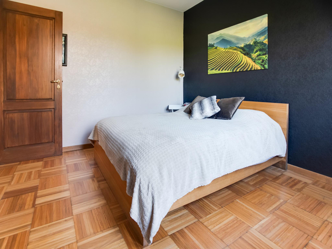 Bedroom 2, Luxurious Villa in Durbuy with Swimming Pool, Luxembourg