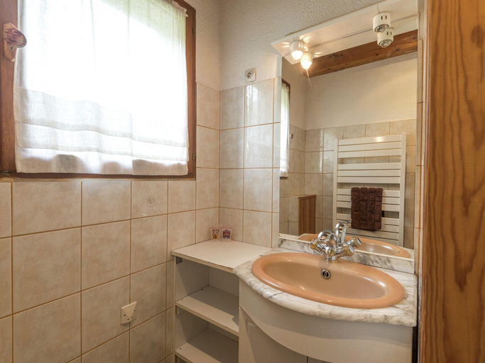 Bathroom 4, Chalet in Lotharingen near Forest & Ski Lift, Vosges