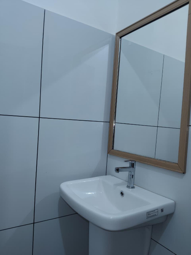 Bathroom 2, Rio Rooms Iqraa, Kozhikode