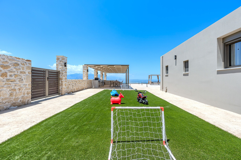 Exterior 3, Thaloria Villa, Crete
