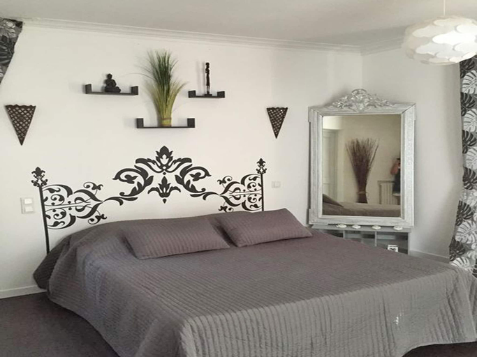 Bedroom 3, Villa in Puget-sur-Argens with Pool & Garden, Var