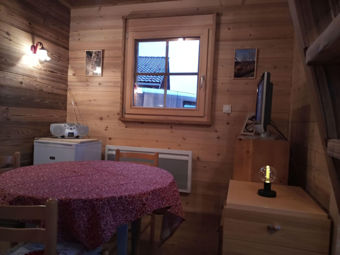 Restaurant 3, Chalet in La Bresse with Valley Views, Vosges