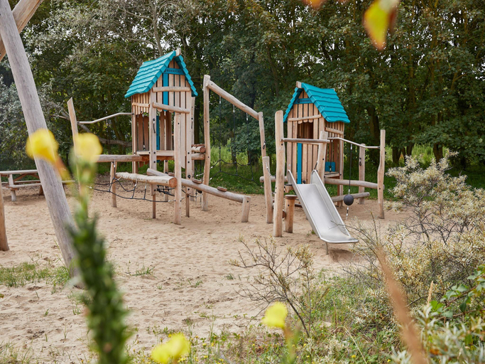 Facilities 2, Cozy Chalet Close to the Beach, The Hague